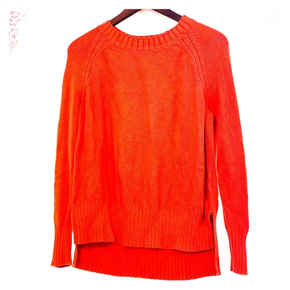 Old Navy Coral Crewneck Sweater